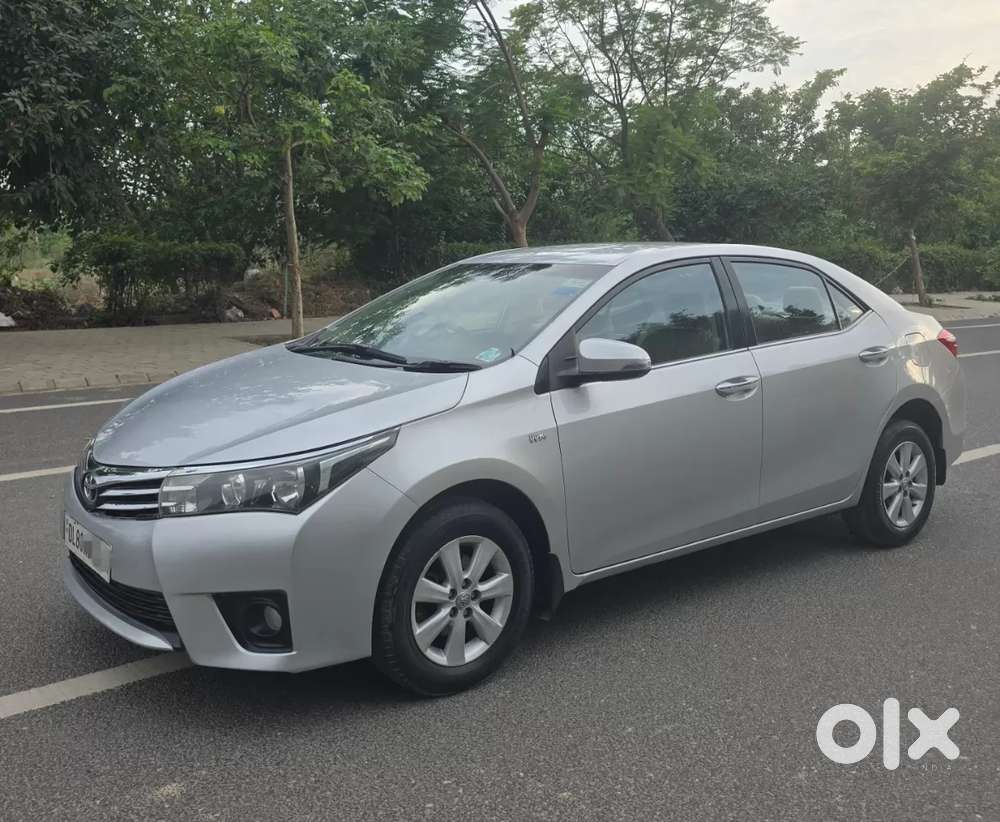 Toyota Corolla Altis 1.8 G Cvt, 2014, Petrol