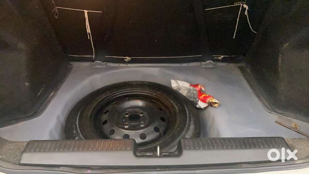 Maruti Suzuki Swift Dzire 1.2 Vxi Bsiv, 2021, Petrol