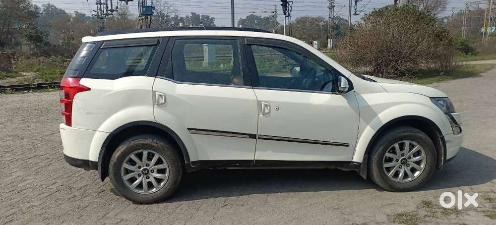 Mahindra Xuv500 2.2 W10, 2015, Diesel
