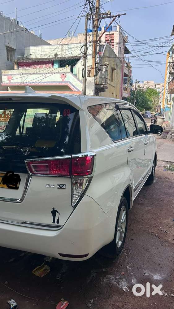 Toyota Innova Crysta Diesel 2019
