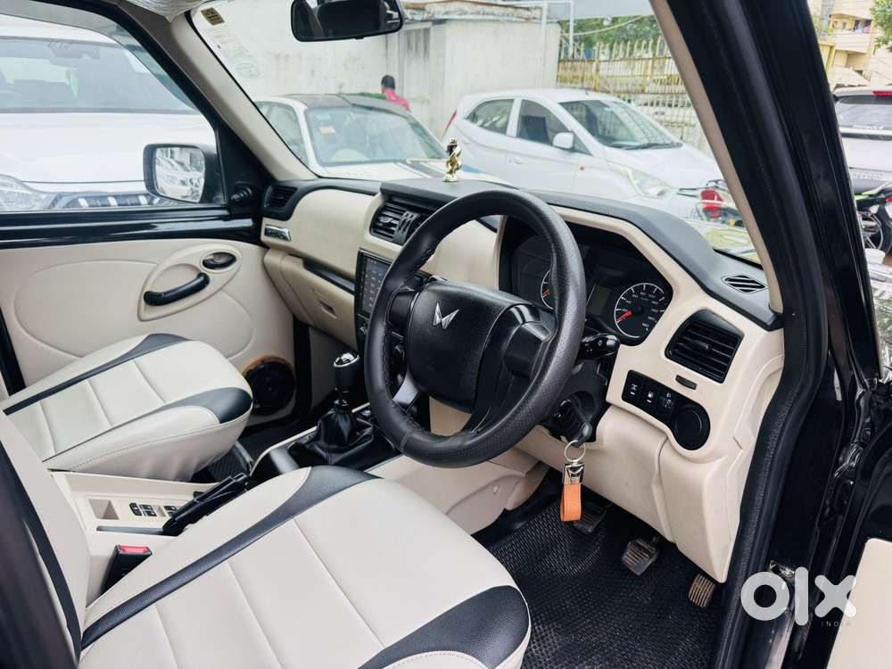 Mahindra Scorpio Classic 2.2 S Mt 9 Str, 2024, Diesel