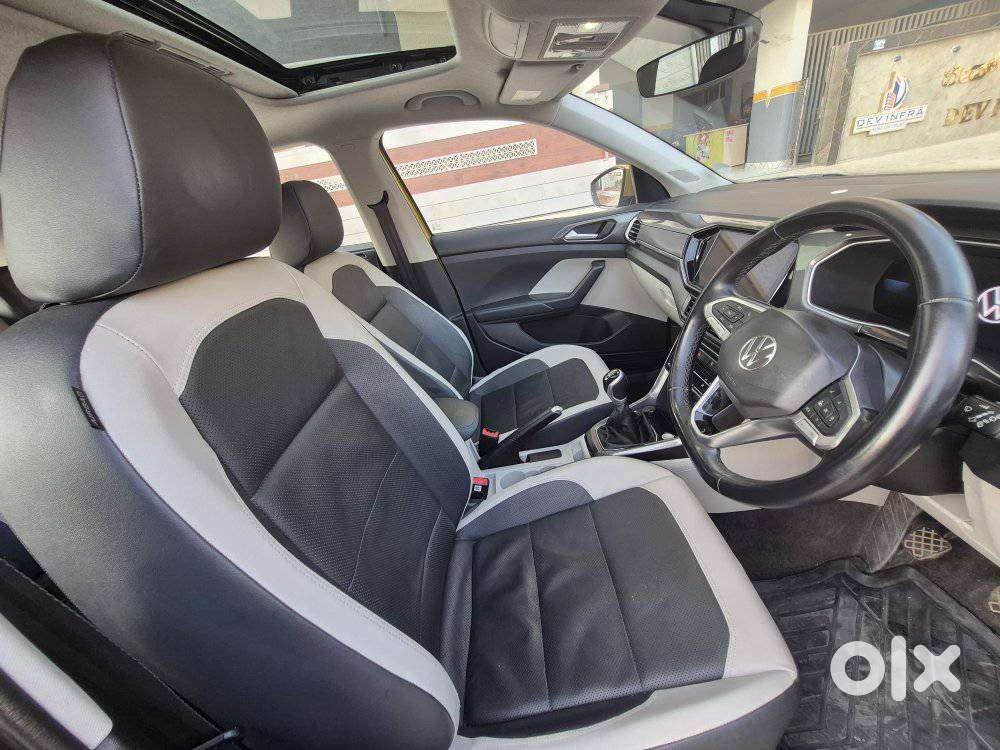 Volkswagen Taigun Topline 1.0 Tsi Mt (electric Seats), 2021, Petrol