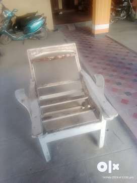 Eicher chair online price