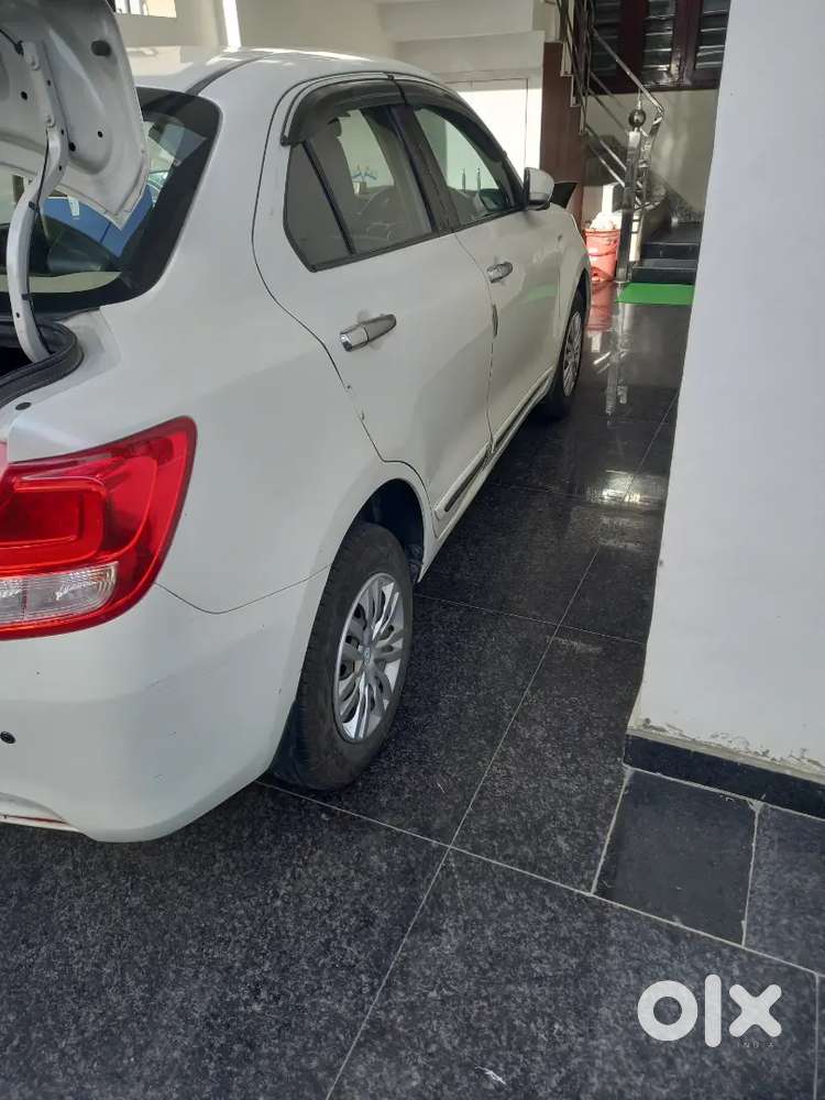 Maruti Suzuki Swift Dzire 2017
