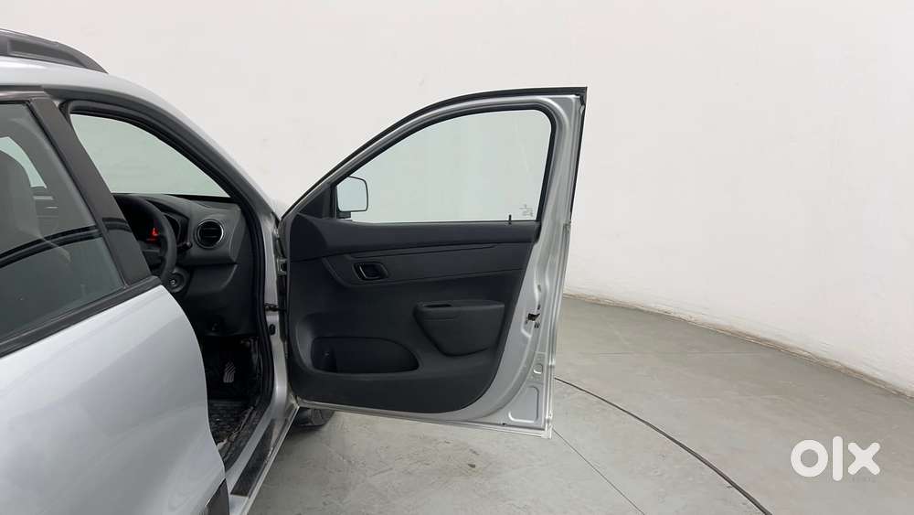 Renault Kwid 1.0 Rxt, 2016, Petrol