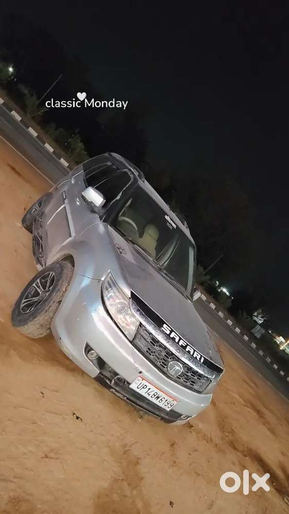 Tata Safari Storme 2014 Diesel 80000 Km Driven