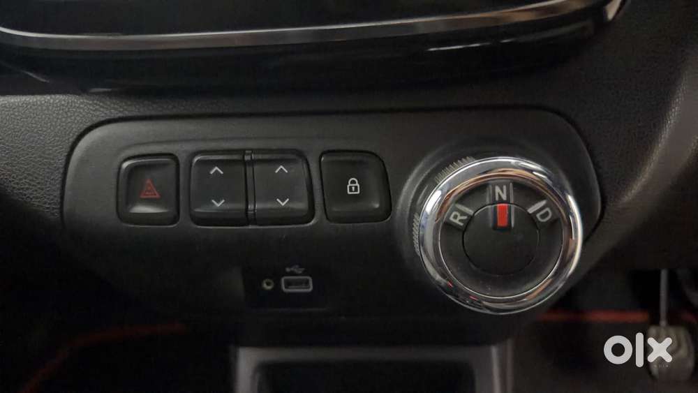Renault Kwid 2019-ongoing 1.0 Rxt Amt (o), 2019, Petrol