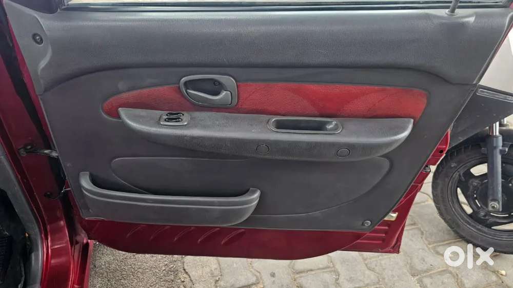 Santro Gls Showroom Point No Resting