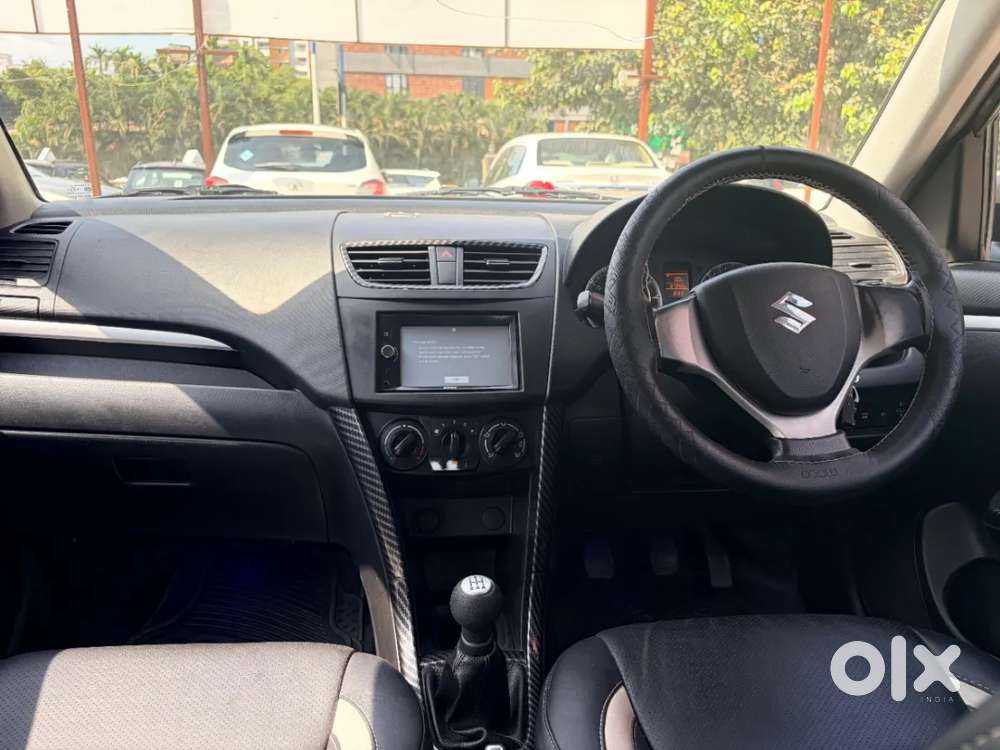 Maruti Suzuki Swift Vxi, 2016, Petrol