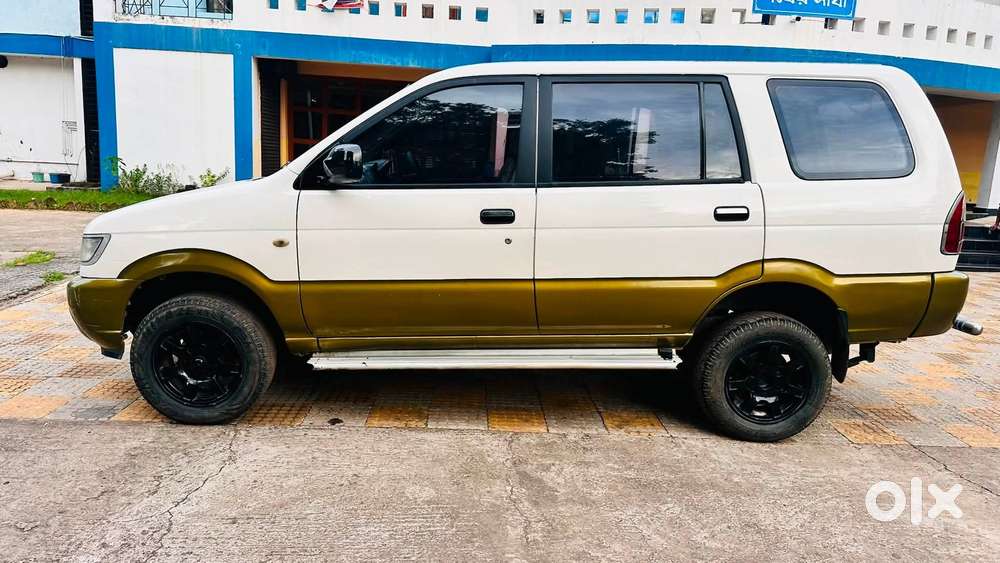 Chevrolet Tavera Lt 9 Str Bs Iv, 2014, Diesel