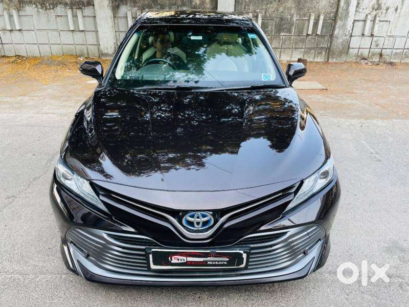 Toyota Camry Hybrid, 2020, Petrol