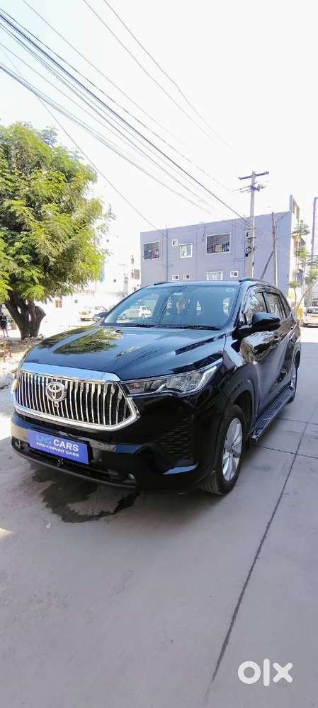 Toyota Innova Hycross 2.0 Vx (o) Hybrid 7 Str, 2025, Cng & Hybrids