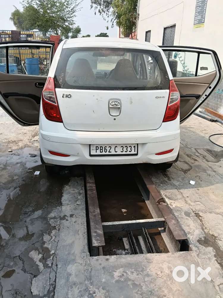 2014 Hyundai I10 Sportz Petrol