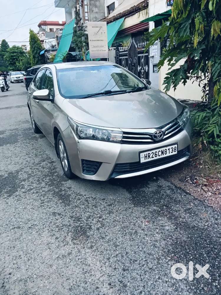 Corolla Altis Diesel G 2015
