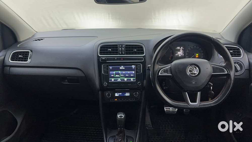 Skoda Rapid 1.6 Mpi At Style, 2017, Petrol