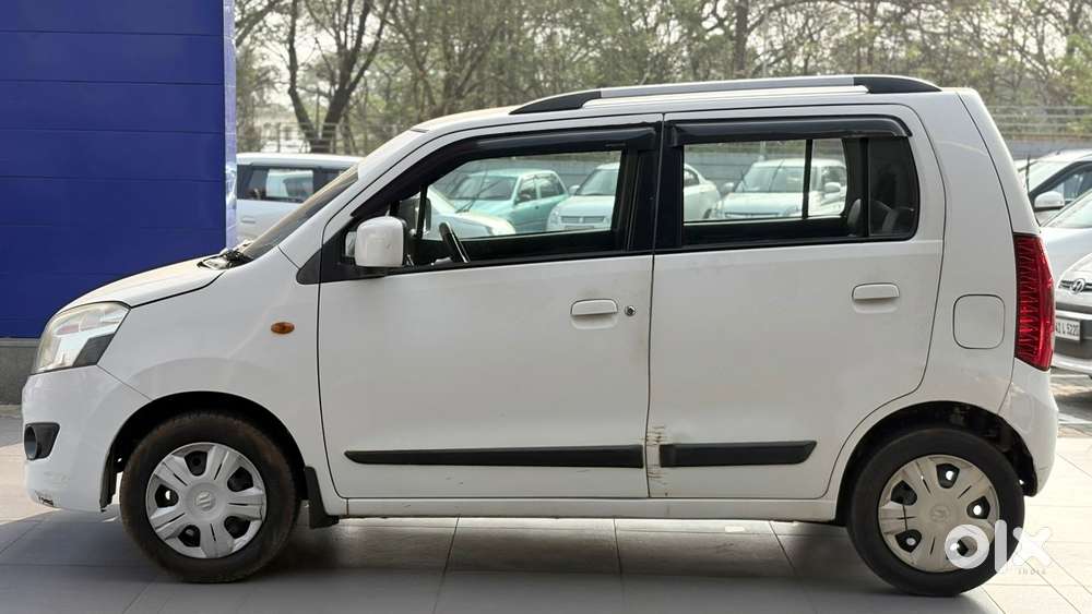 Maruti Suzuki Wagon R Lx Bs Iv, 2013, Petrol