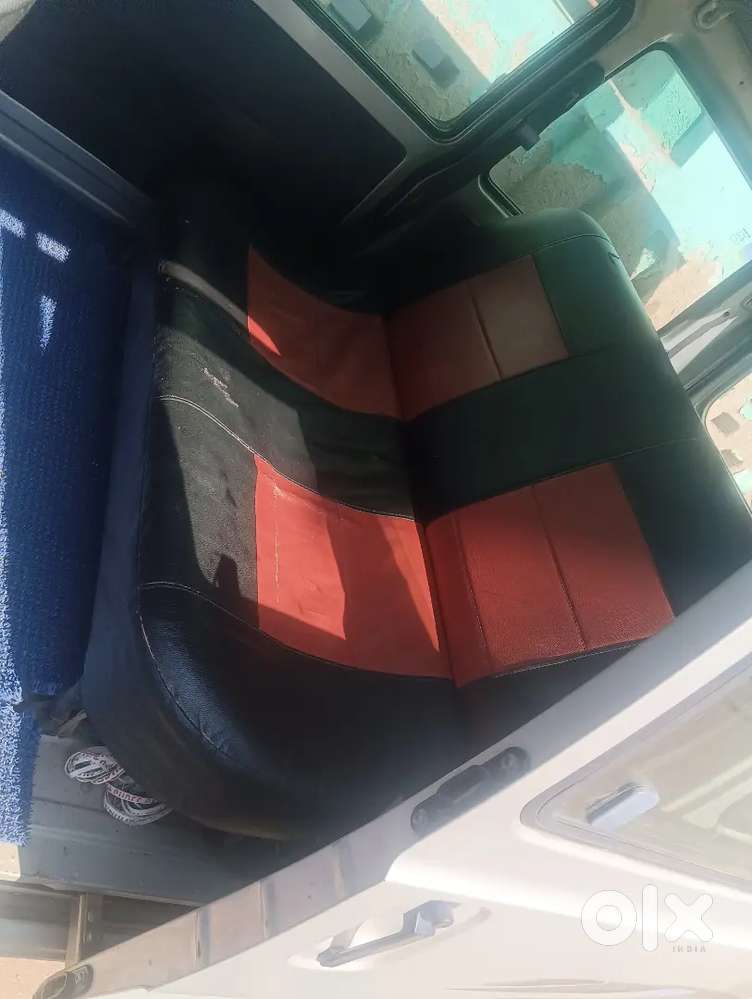 Maruti Suzuki Omni 2017