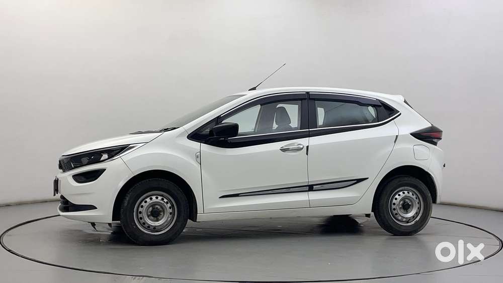 Tata Altroz 1.2 Xe Plus Petrol, 2021, Petrol