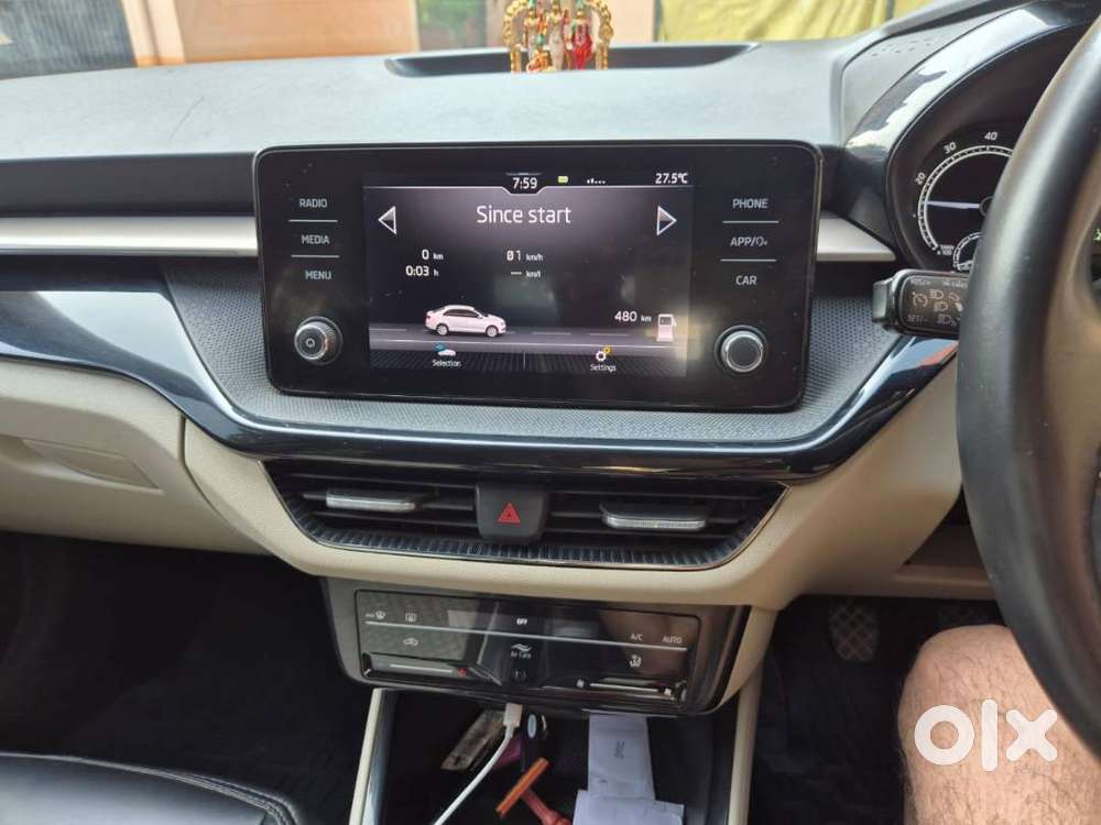 Skoda Slavia 1.0 Petrol 2023