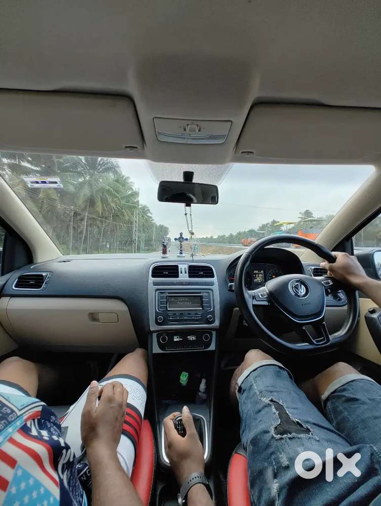 Volkswagen Polo Tdi Highline (full Option )2015