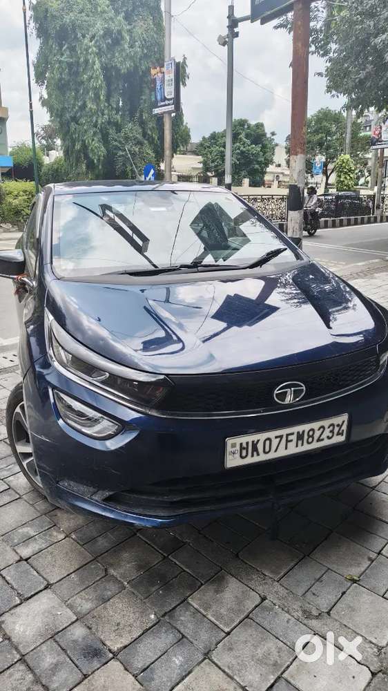 Tata Altroz 1.2 Xz 2023 Automatic