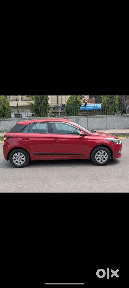 Hyundai I20 2017 Cng & Hybrids 74555 Km Driven