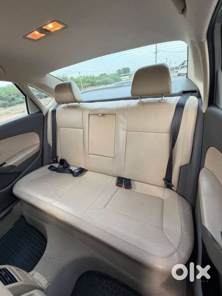 Volkswagen Vento, 2016