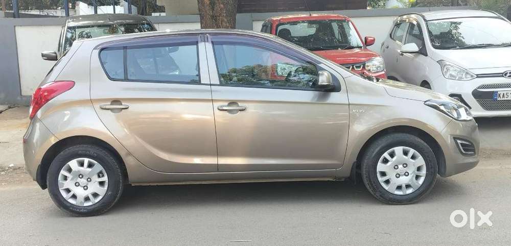 Hyundai I20 Magna 1.2 Mt, 2013, Petrol