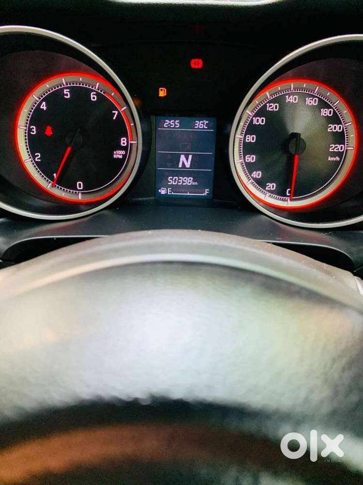 Maruti Suzuki Swift Amt Vxi, 2020, Petrol