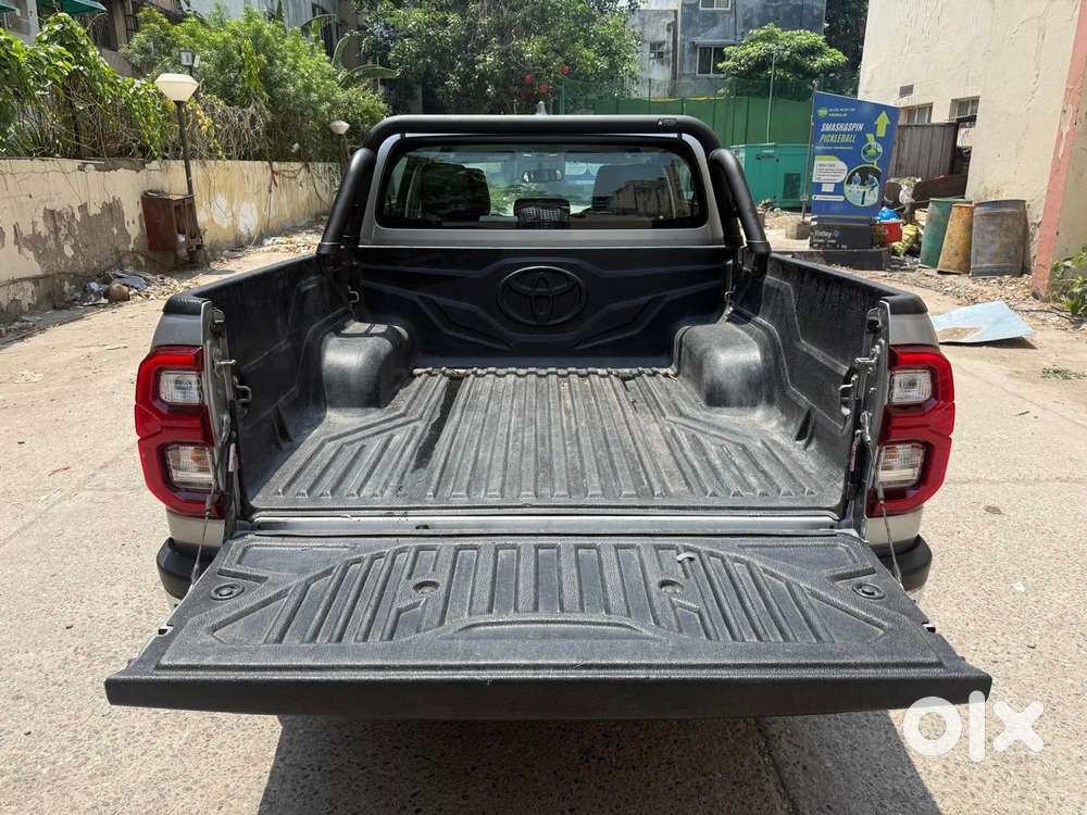Toyota Hilux 2.8 High 4x4 Mt, 2023, Diesel