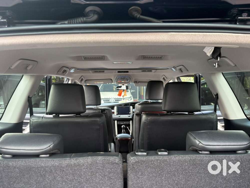 Toyota Innova Crysta Zx 2.4 Diesel 7 Seater, 2025, Diesel