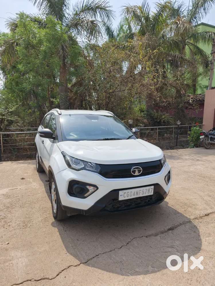 Tata Nexon Xms Diesel L Nov 2020 L 1st Owner  Excellent Condition