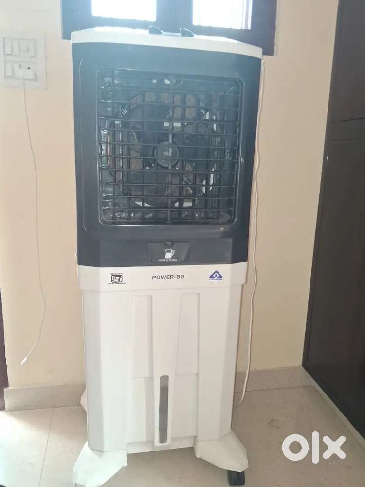 New fresh 1 month old cooler