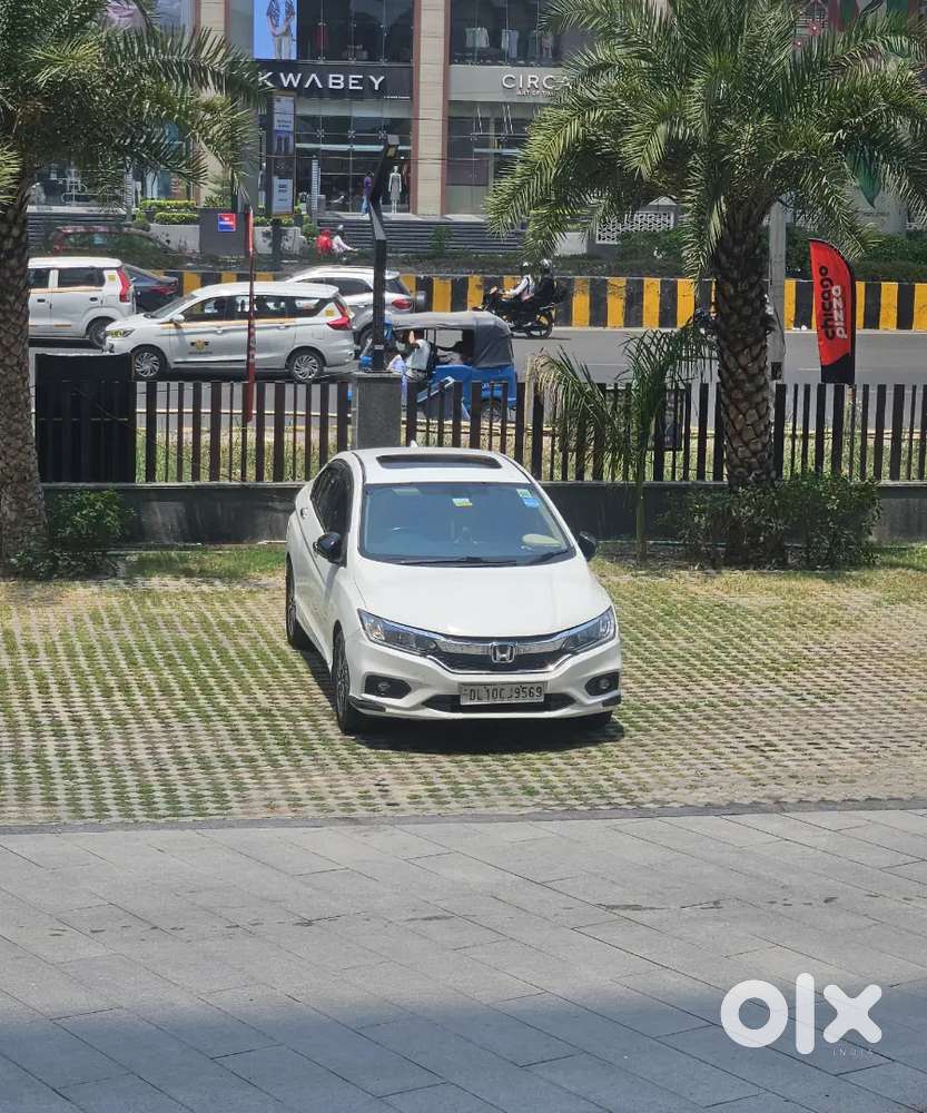 Honda City Zx Cvt  2017 Petrol Well Maintained