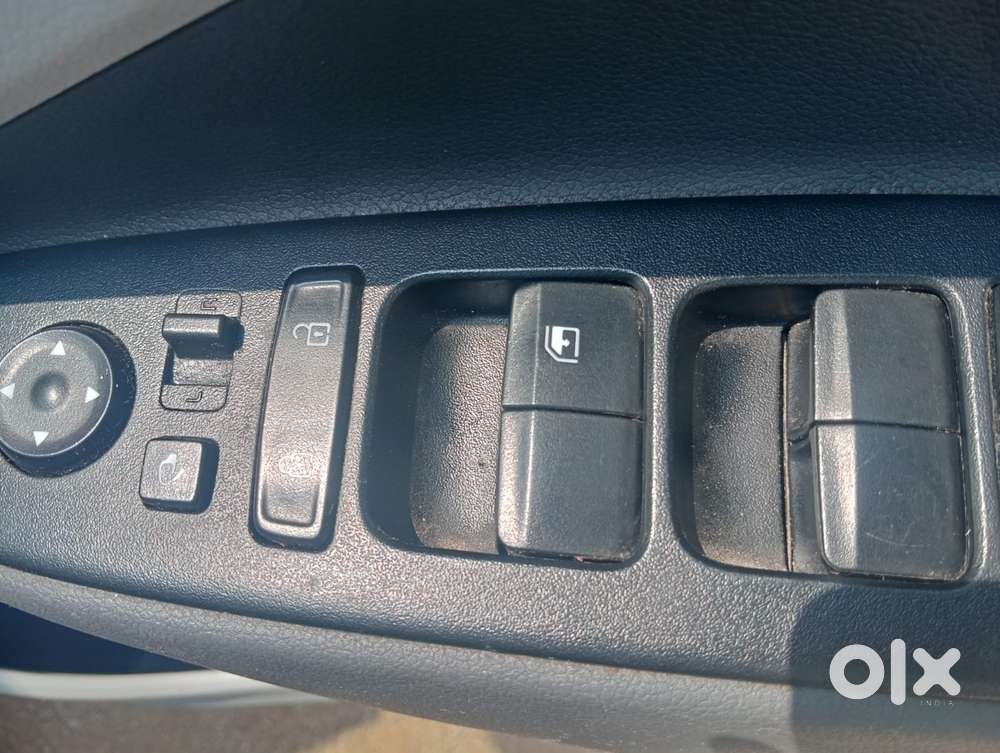 Hyundai Grand I10 Nios Amt Sportz Crdi, 2020, Petrol