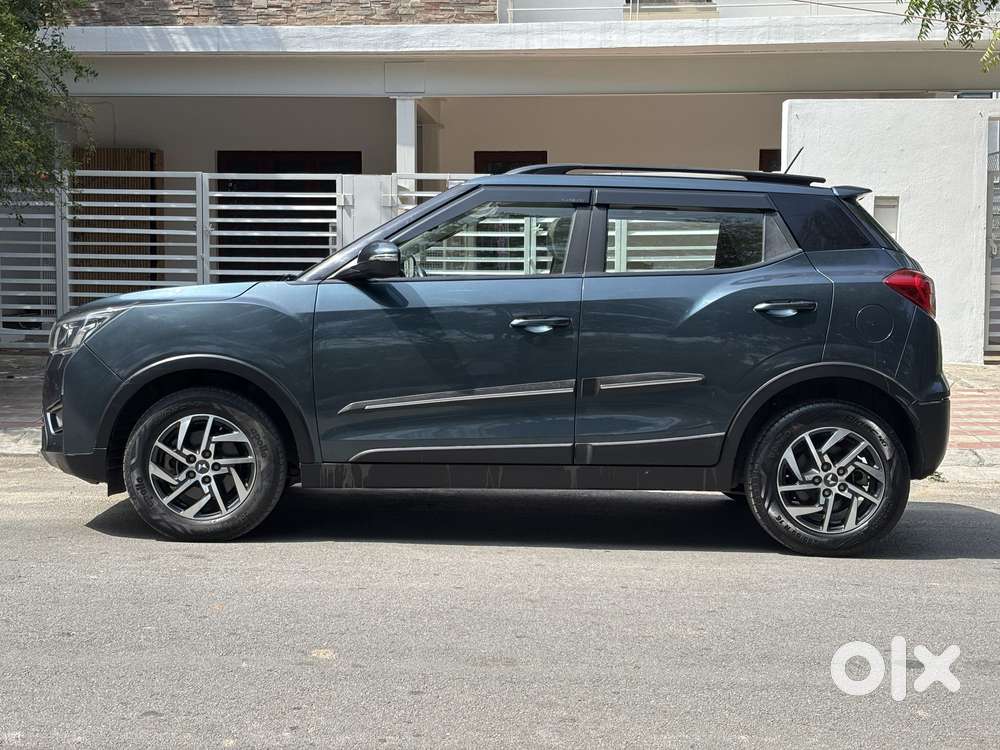 Mahindra Xuv300 W8 Option, 2023, Petrol