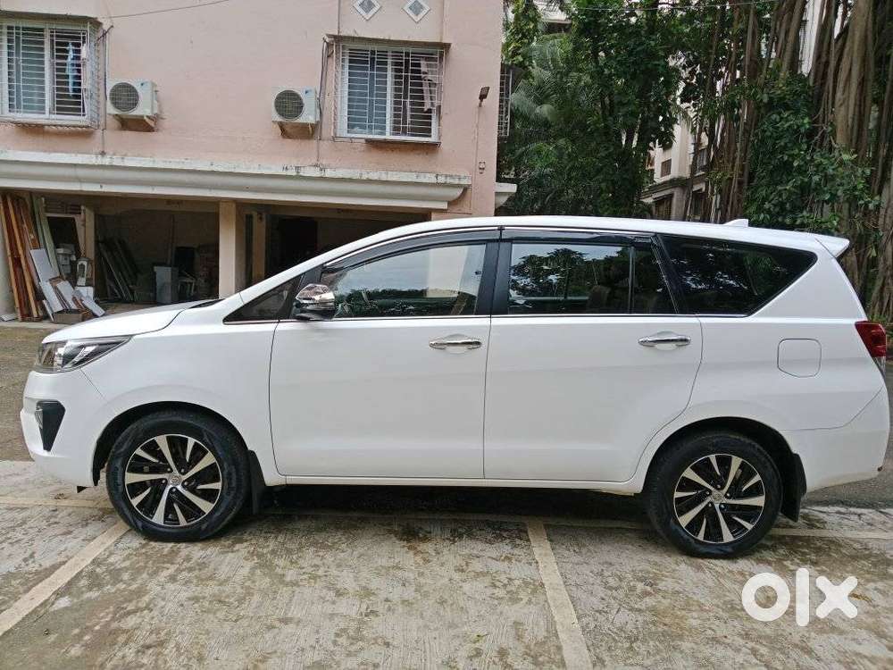 Toyota Innova Crysta 2.4 G Mt 8s, 2019, Diesel