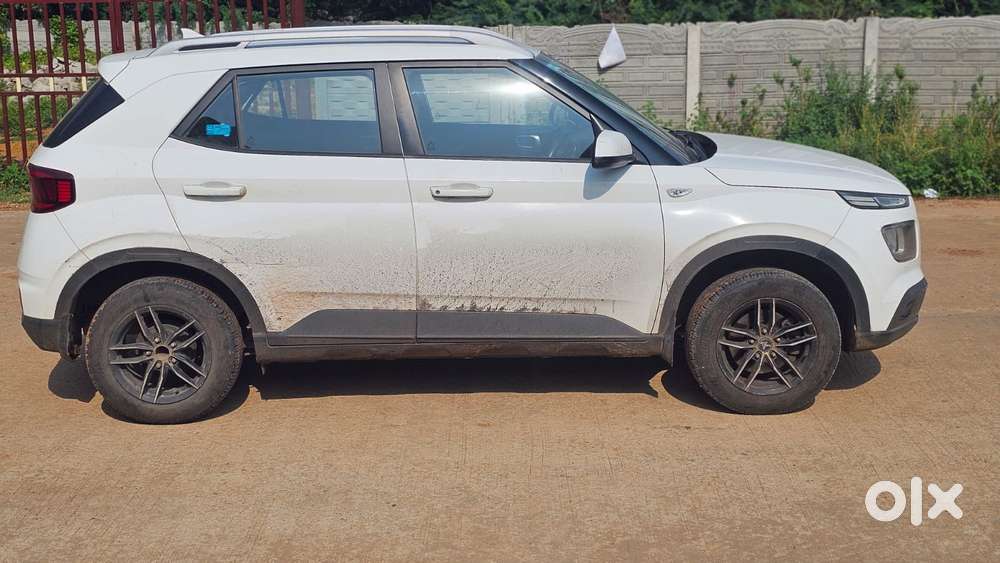 Hyundai Venue S, 2019, Petrol