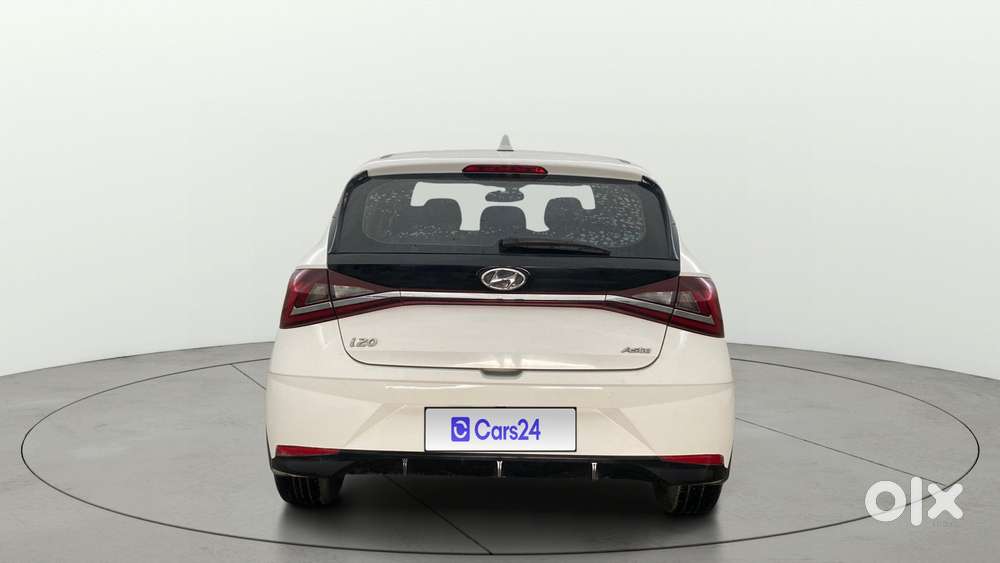 Hyundai New I20 1.2 Asta (o) Ivt, 2023, Petrol
