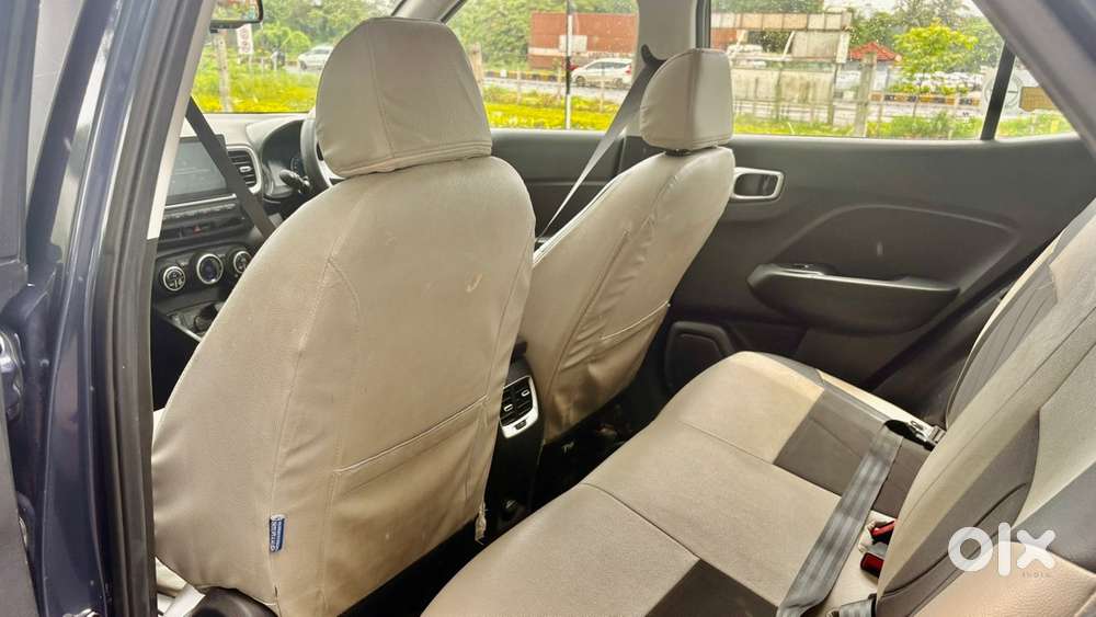 2021 Hyundai Venue Petrol Turbo Dct,driven 37000