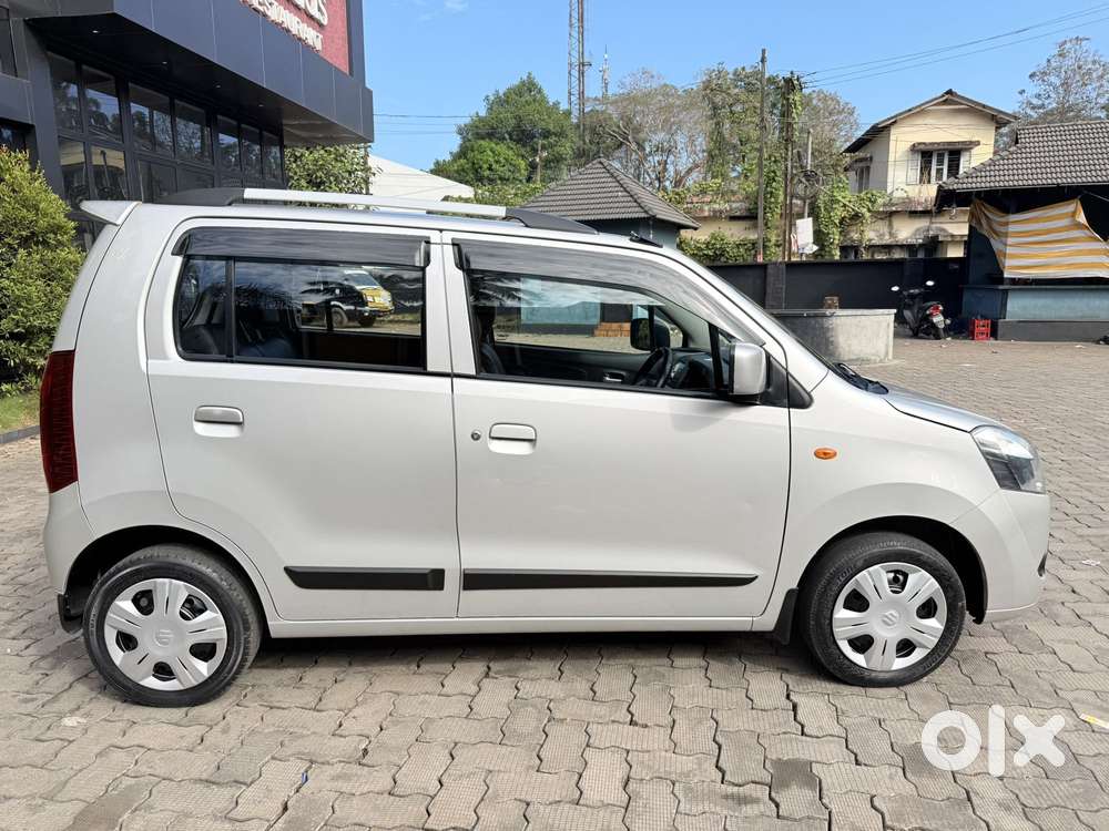 Maruti Suzuki Wagon R Vxi 1.0, 2012, Petrol