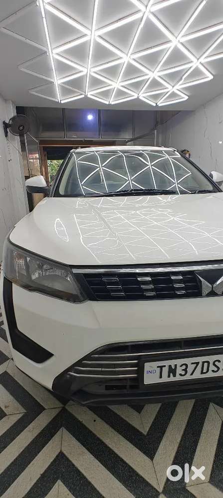 Mahindra Xuv300 W4 Sunroof