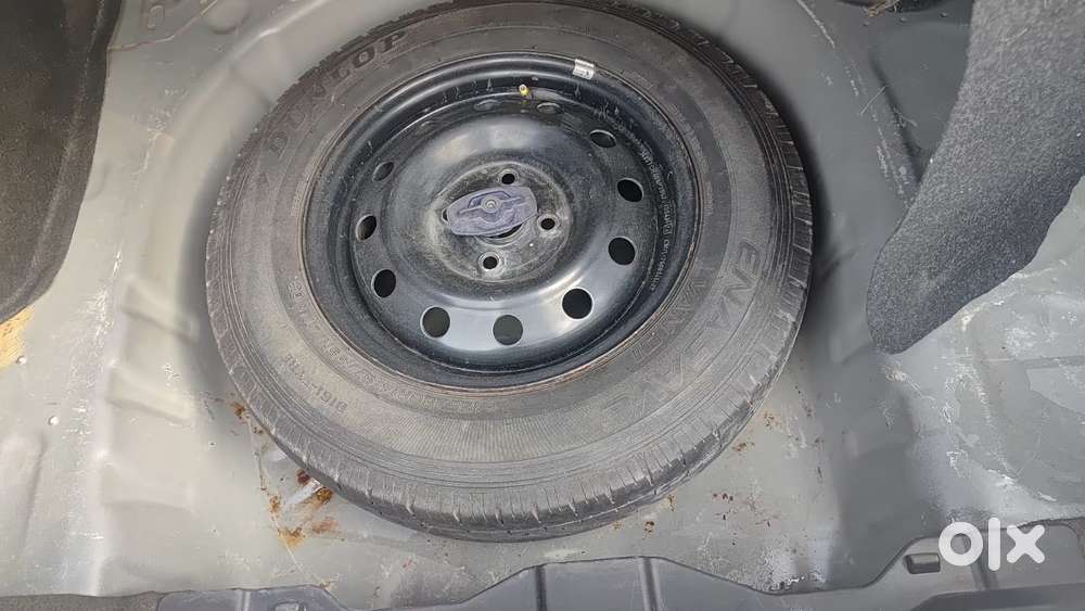 Maruti Suzuki Swift Dzire 1.3 Vxi, 2022, Petrol