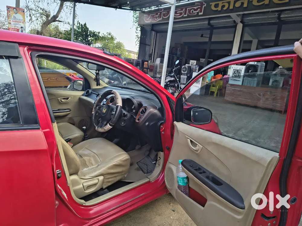 Honda Brio 2012 Petrol Well Maintained