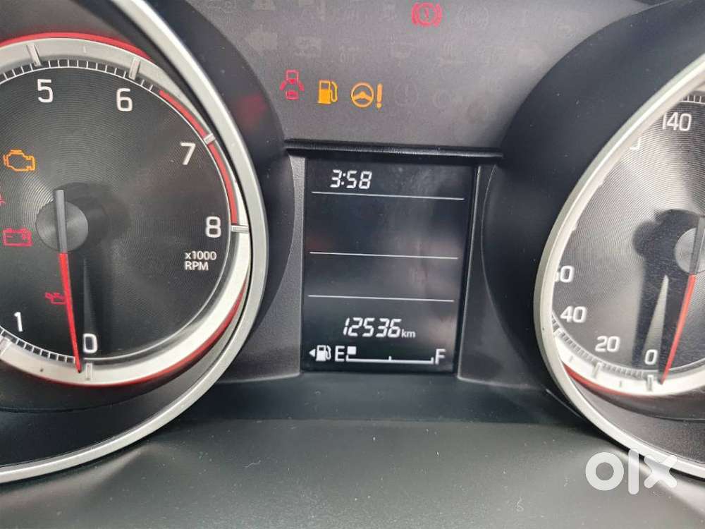 Maruti Suzuki Swift Vxi, 2022, Petrol