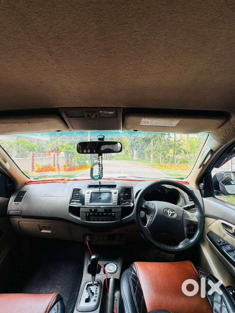 Toyota Fortuner 3.0 4x2 Automatic, 2013, Diesel