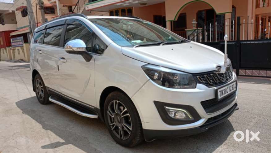Mahindra Marazzo M8, 2020, Diesel