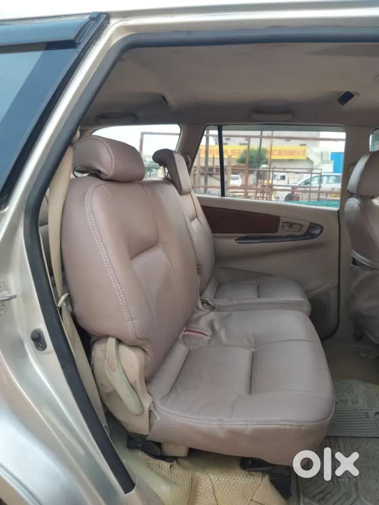 Toyota Innova 2.5 2008