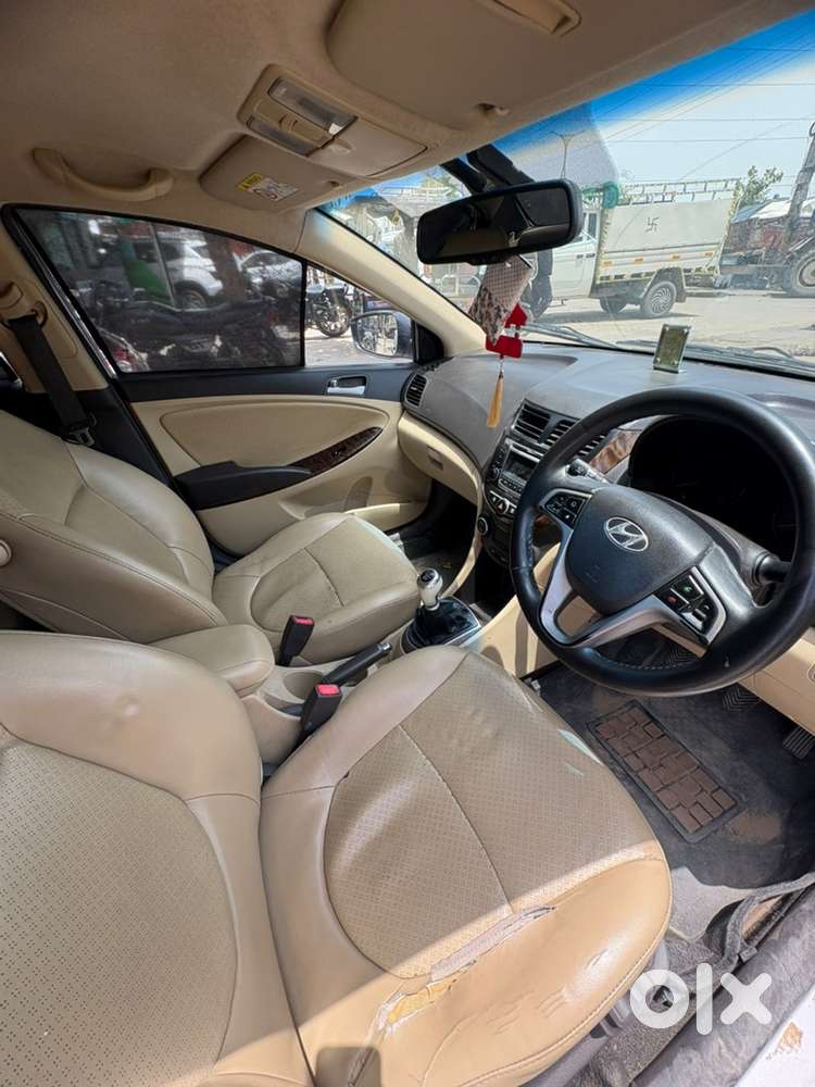 Hyundai Verna Petrol 2015 With Alloy Top Model Push Start