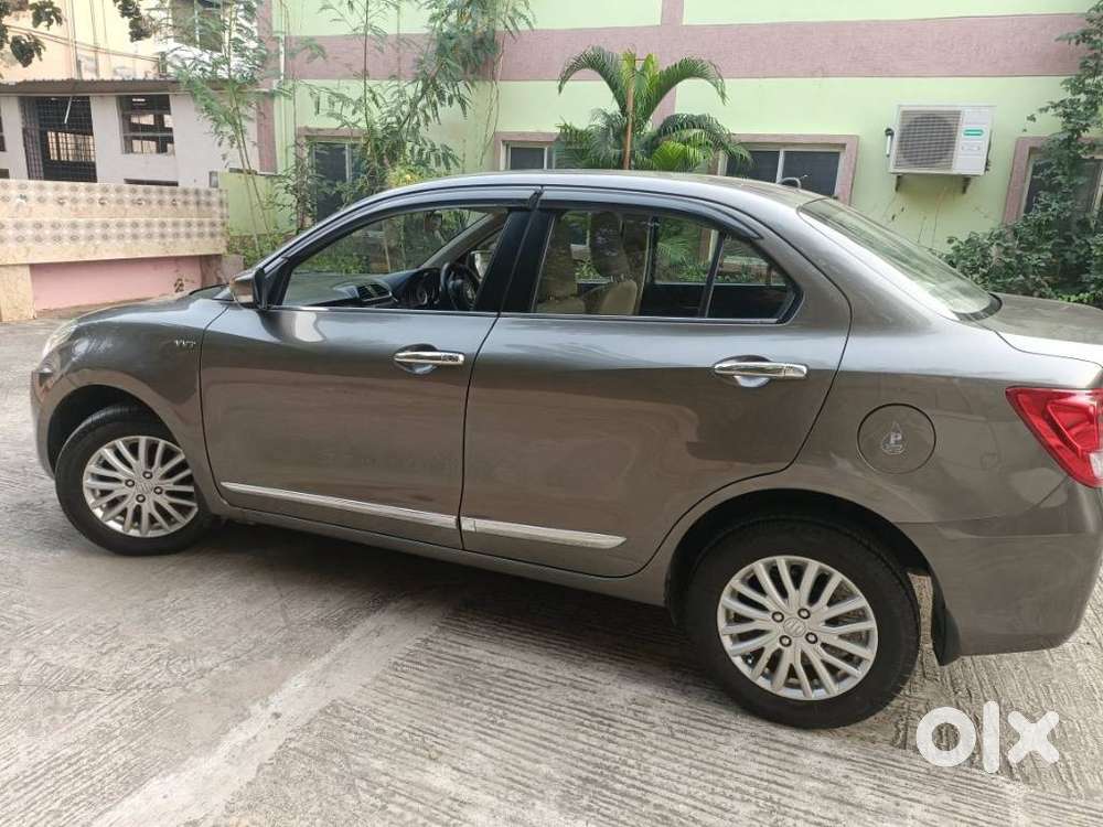 Maruti Suzuki Swift Vxi + Manual, 2021, Petrol